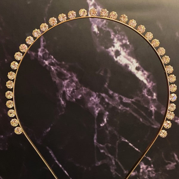 Delicate bridal crown headband with classic pattern design